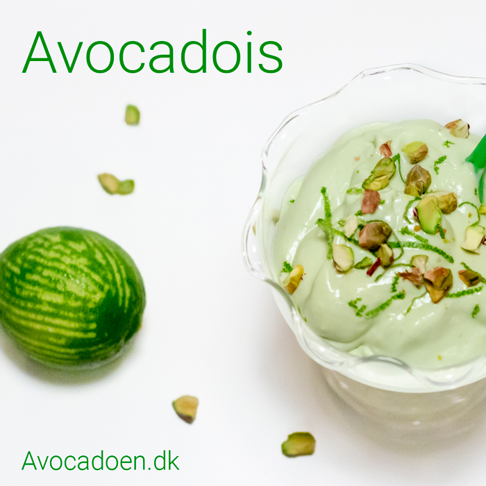 Avocadois med lime og pistacienødder